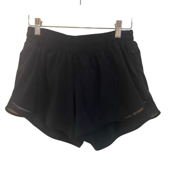 Lululemon black shorts size 8 - Picture 1 of 5